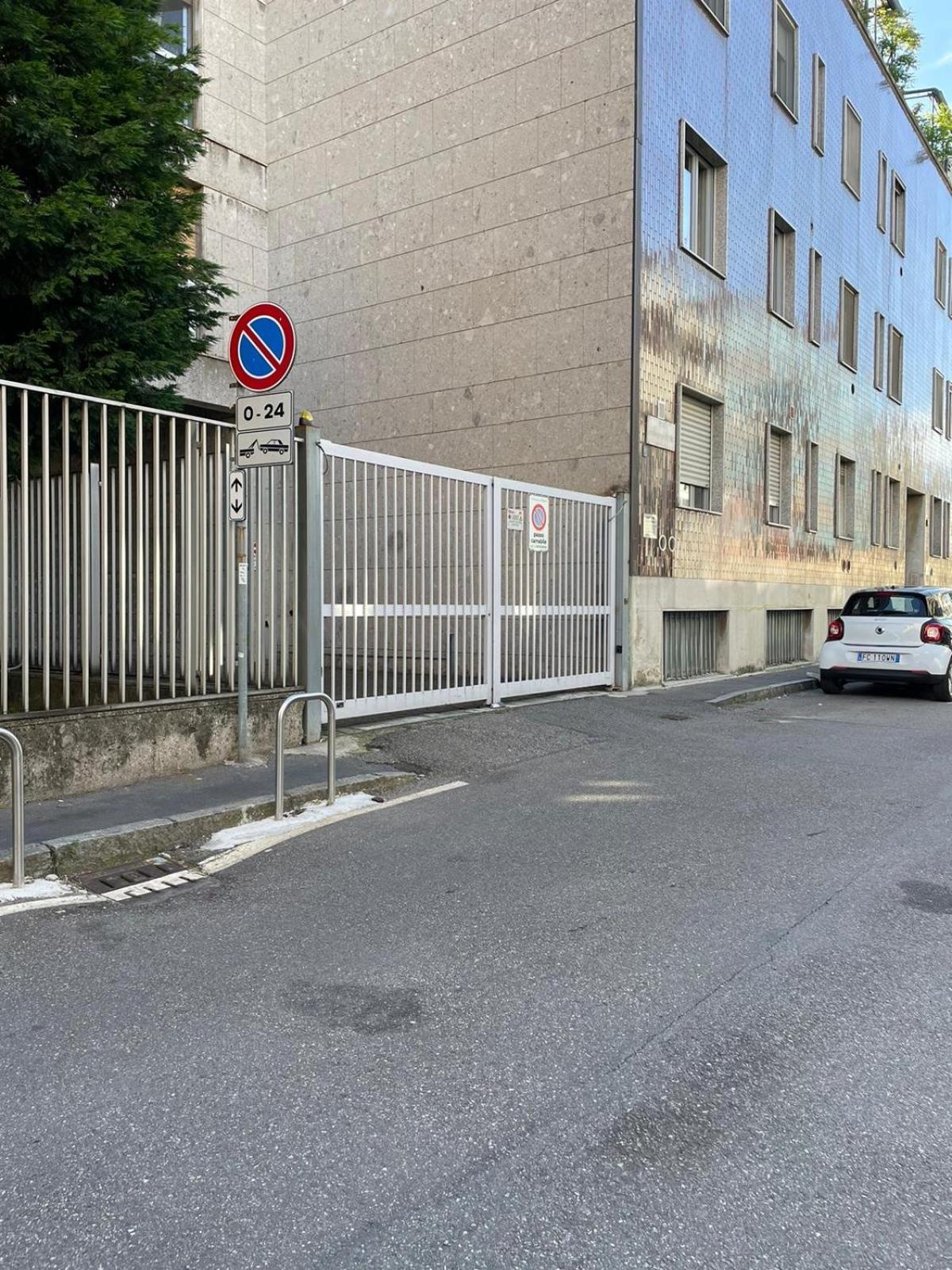 Morivione Apartment - Bocconi Free Parking Milano Eksteriør billede
